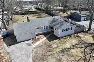 68 Leaf St, West Warwick, RI 02893 - Photo 32