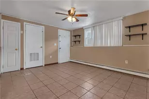 66 Silver Lake Ave, Providence, RI 02909 - Photo 14