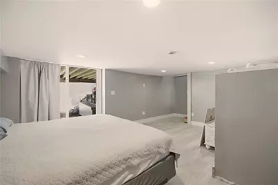 7 Hawthorne Avenue, Bristol, RI 02809 - Photo 38