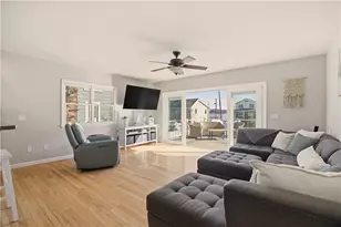 7 Hawthorne Ave, Bristol, RI 02809 - Photo 14