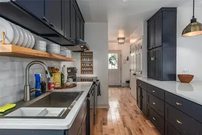 20 Peach Avenue, Providence, RI 02906 - Photo 28