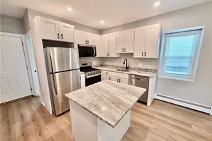 73 Vernon St, Providence, RI 02903 - Photo 8