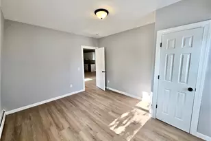 73 Vernon St, Providence, RI 02903 - Photo 4