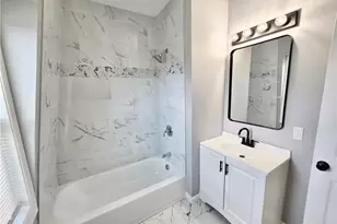 73 Vernon St, Providence, RI 02903 - Photo 1