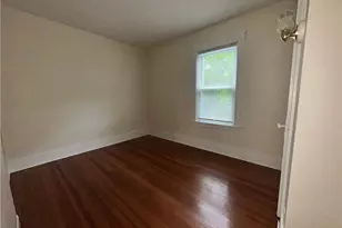 14 Courtland St, Central Falls, RI 02863 - Photo 12