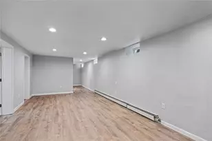 91 Tyndall Ave, Providence, RI 02908 - Photo 18