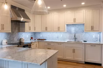 10 Brown & Howard #104, Newport, RI 02840 - Photo 6