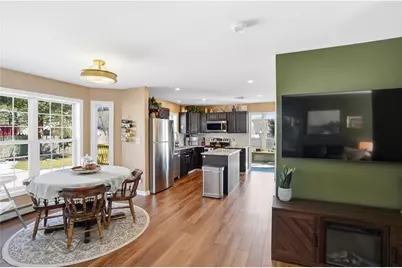 12 Dean Court, Warwick, RI 02889 - Photo 8