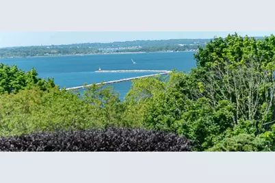 29 Algonquin Drive, Middletown, RI 02842 - Photo 20