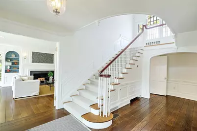 750 Elmgrove Avenue, Providence, RI 02906 - Photo 4