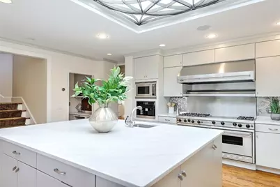 750 Elmgrove Avenue, Providence, RI 02906 - Photo 14