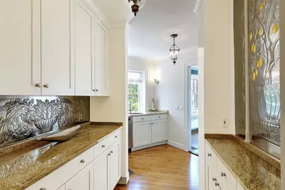 750 Elmgrove Avenue, Providence, RI 02906 - Photo 20