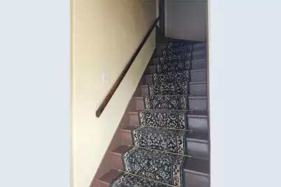 37 Pleasant Street, West Warwick, RI 02893 - Photo 4