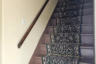 37 Pleasant St, West Warwick, RI 02893 - Photo 4