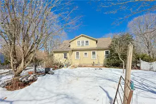 29 N Lake Dr, Barrington, RI 02806 - Photo 6