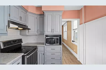 137 Colonial Avenue, Cranston, RI 02910 - Photo 14