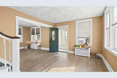 137 Colonial Avenue, Cranston, RI 02910 - Photo 6