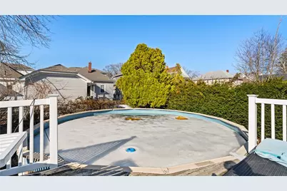 137 Colonial Avenue, Cranston, RI 02910 - Photo 26