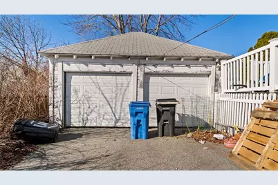 137 Colonial Avenue, Cranston, RI 02910 - Photo 28