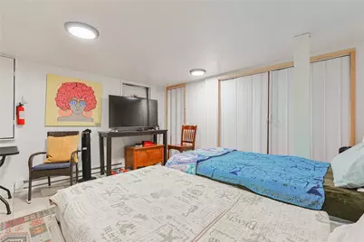 88 Barton Street, Pawtucket, RI 02860 - Photo 8