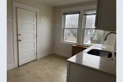 15 Freeborn Street #2, Newport, RI 02840 - Photo 6