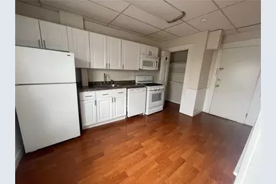 38 Freebody Street #306, Newport, RI 02840 - Photo 2