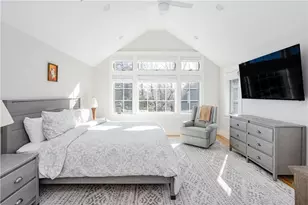 176 Heidi Dr, Portsmouth, RI 02871 - Photo 14