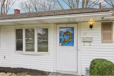 117 Haverhill Avenue, Warwick, RI 02886 - Photo 4