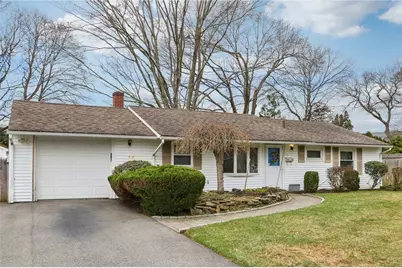 117 Haverhill Avenue, Warwick, RI 02886 - Photo 2