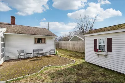 117 Haverhill Avenue, Warwick, RI 02886 - Photo 32