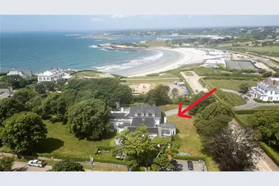 718 Bellevue Avenue #5, Newport, RI 02840 - Photo 1