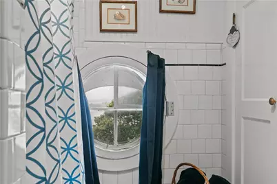 718 Bellevue Avenue #5, Newport, RI 02840 - Photo 30