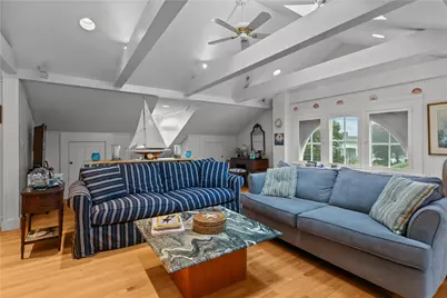 718 Bellevue Avenue #5, Newport, RI 02840 - Photo 10