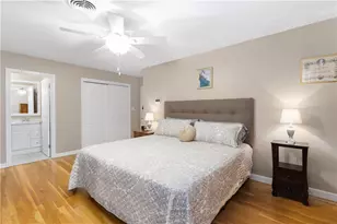 105 Coldbrook Dr, Cranston, RI 02920 - Photo 14