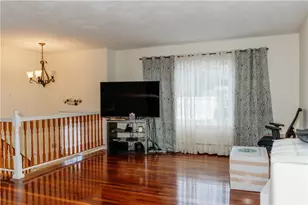 16 Ward Ave, Middletown, RI 02842 - Photo 8