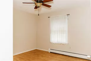 16 Ward Ave, Middletown, RI 02842 - Photo 18