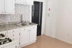 404 Carrington Ave, Woonsocket, RI 02895 - Photo 14