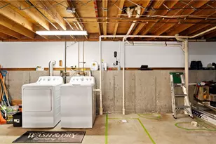 84 Crestwood Dr, West Warwick, RI 02893 - Photo 22