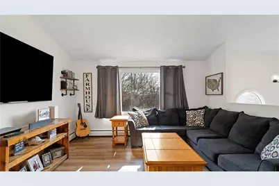 84 Crestwood Drive, West Warwick, RI 02893 - Photo 6