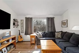 84 Crestwood Dr, West Warwick, RI 02893 - Photo 6