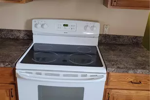 37 Columbia St, South Kingstown, RI 02879 - Photo 8