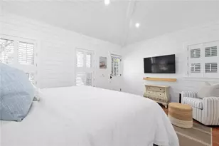 89 Gibbs Ave, Newport, RI 02840 - Photo 32