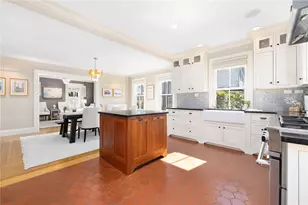 89 Gibbs Ave, Newport, RI 02840 - Photo 10