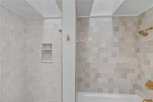 35 Bagy Wrinkle Cove, Warren, RI 02885 - Photo 6