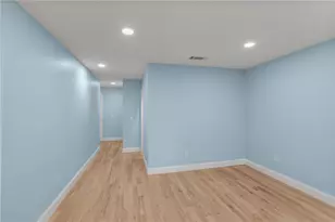 35 Bagy Wrinkle Cove, Warren, RI 02885 - Photo 32