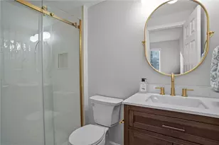 35 Bagy Wrinkle Cove, Warren, RI 02885 - Photo 12