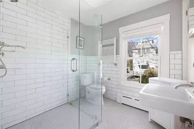 89 Gibbs Avenue, Newport, RI 02840 - Photo 24