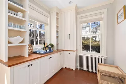 89 Gibbs Avenue, Newport, RI 02840 - Photo 14