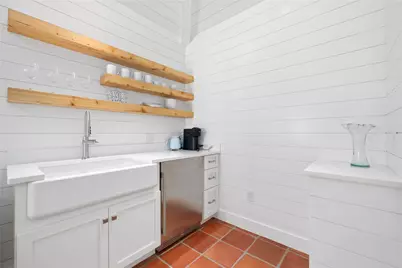 89 Gibbs Avenue, Newport, RI 02840 - Photo 30