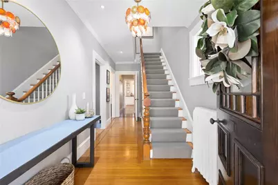 89 Gibbs Avenue, Newport, RI 02840 - Photo 2